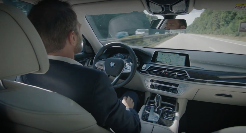 Do 2030 roku piąty poziom autonomicznej jazdy w BMW