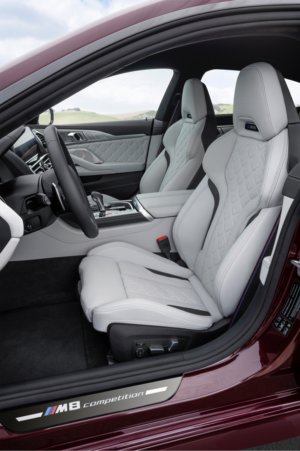 ŚWIATOWA PREMIERA: BMW M8 Gran Coupe i M8 Competition Gran Coupe