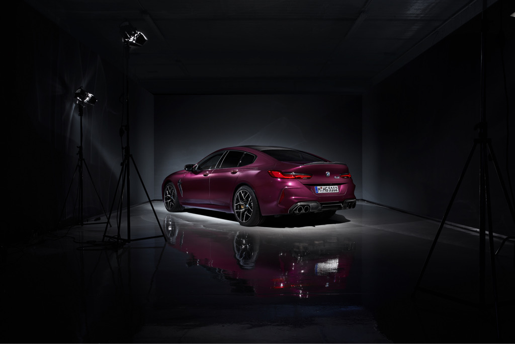 Przepiękne BMW M8 Competition Gran Coupe na dodatkowych zdjęciach