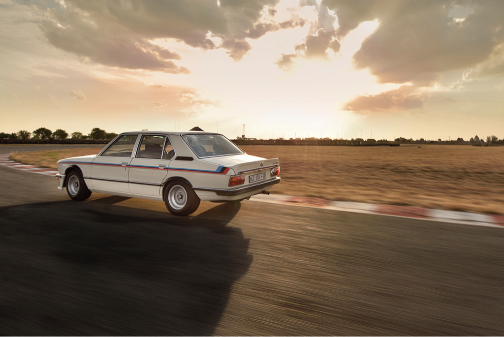 Wehikuł czasu: Odrestaurowane BMW 530 MLE wraca do domu