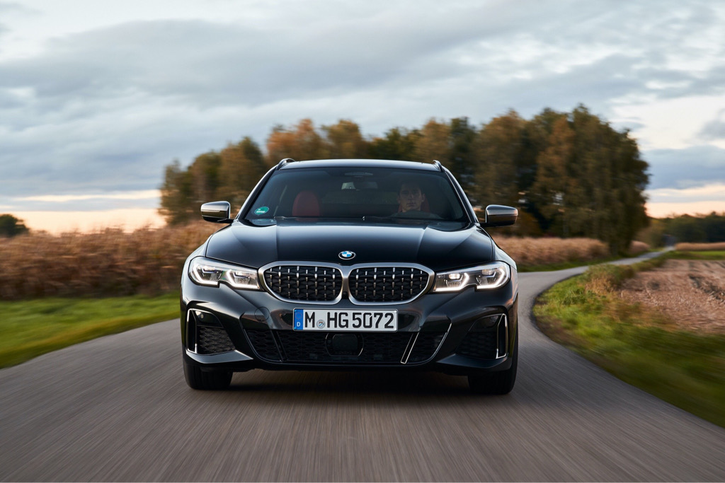 ŚWIATOWA PREMIERA: BMW M340i xDrive Touring
