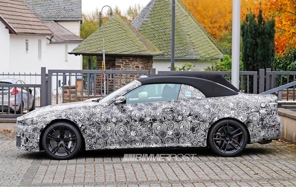 SPY SHOTS: BMW M4 G82 oraz M4 G83 na pierwszych zdjęciach