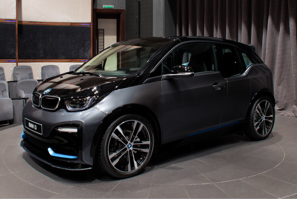 W Abu Dhabi mają fantazję! Ubrali BMW i3s w pakiet od AC Schnitzer