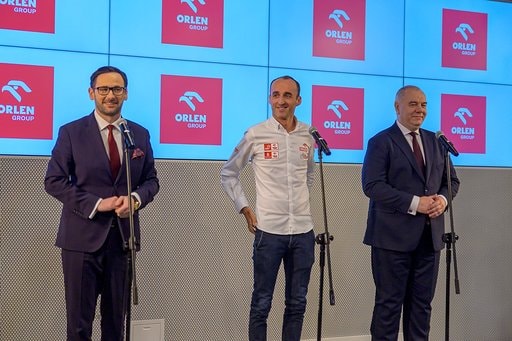 Szybki News: Oficjalnie Robert Kubica ścigać się będzie samochodem BMW w DTM!