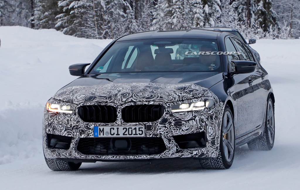 SPY SHOTS: Nadchodzące BMW M5 LCi przyłapane na testach drogowych