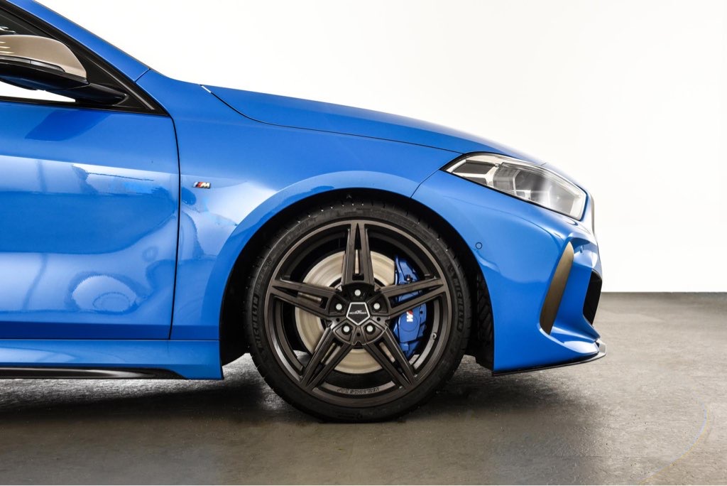 Poznaj pakiet tuningowy AC Schnitzer dla BMW M135i F40