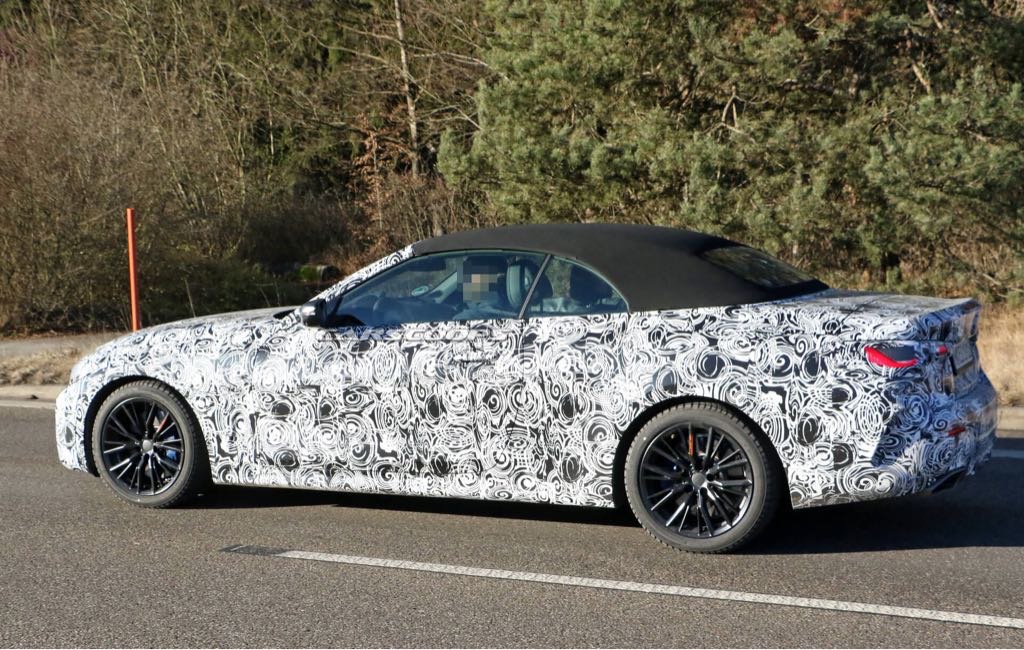 SPY SHOTS: BMW serii 4 Convertible