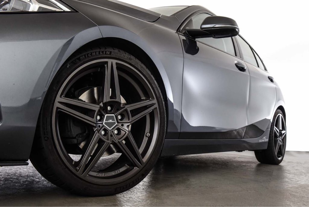 BMW serii 1 F40 z pakietem AC Schnitzer