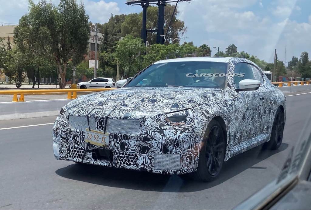 SPY SHOTS: BMW serii 2 Coupé 2022 z tylnym napędem