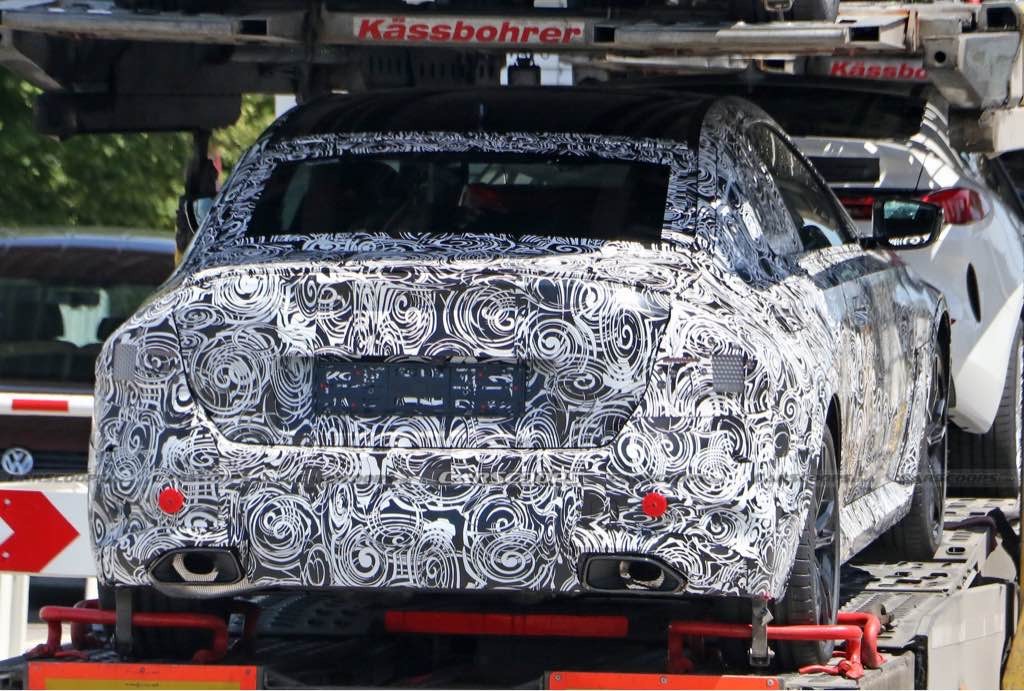 SPY SHOTS: Prototyp BMW serii 2 Coupé na zdjęciach
