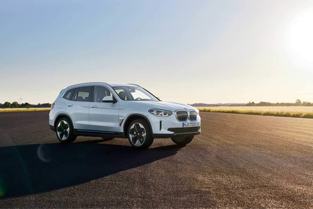 ŚWIATOWA PREMIERA: Panie i Panowie, oto BMW iX3 ‼️