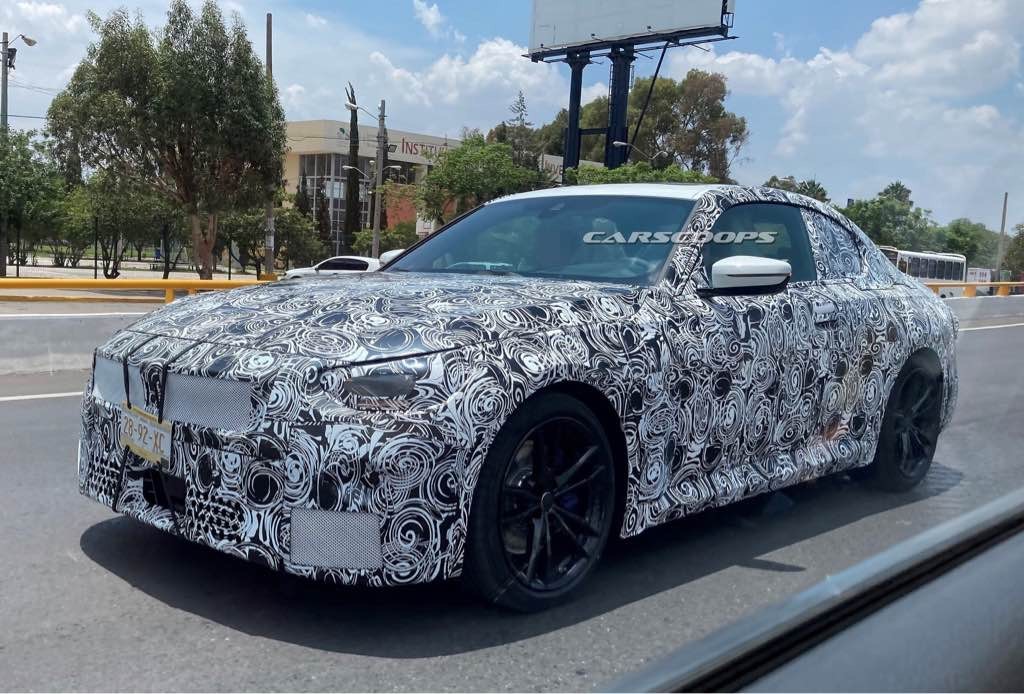 SPY SHOTS: BMW serii 2 Coupé 2022 z tylnym napędem