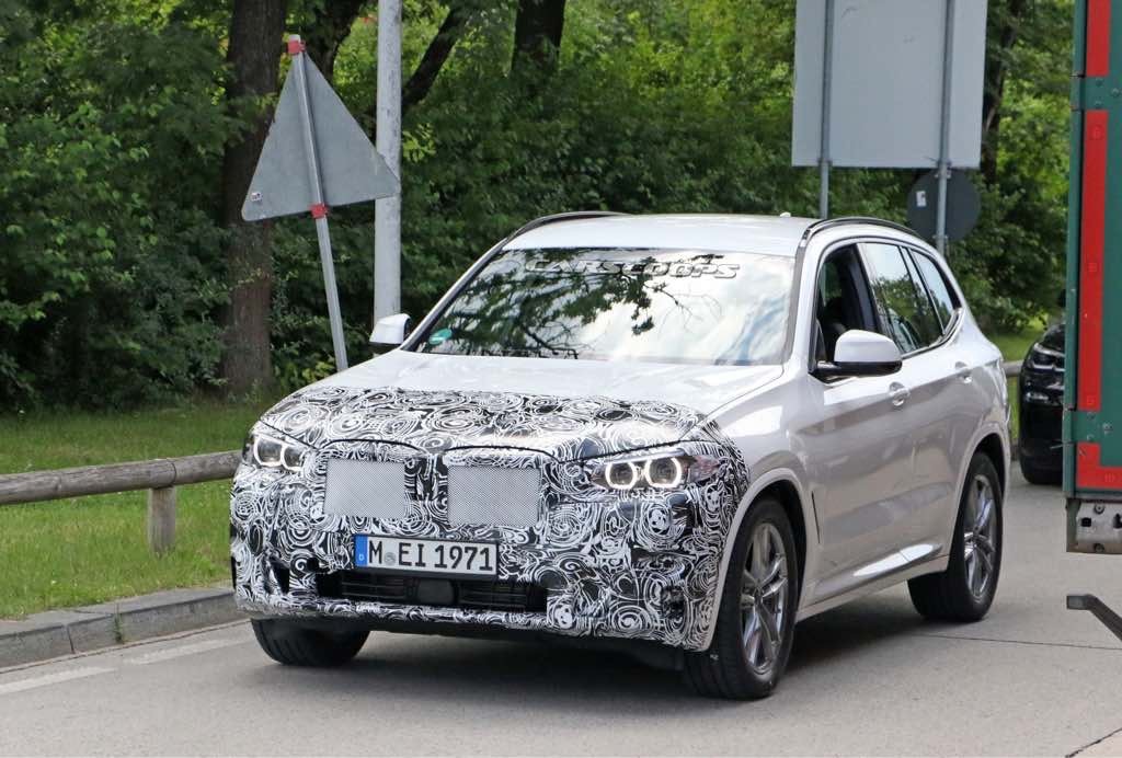 SPY SHOTS: Czas na odświeżenie (LCi) modelu BMW X3 G01 2021