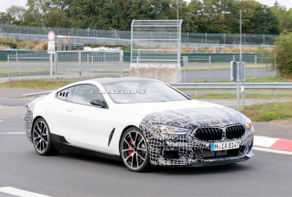SPY SHOTS: BMW serii 8. Za wcześnie na LCi, wiec co ukrywa BMW?