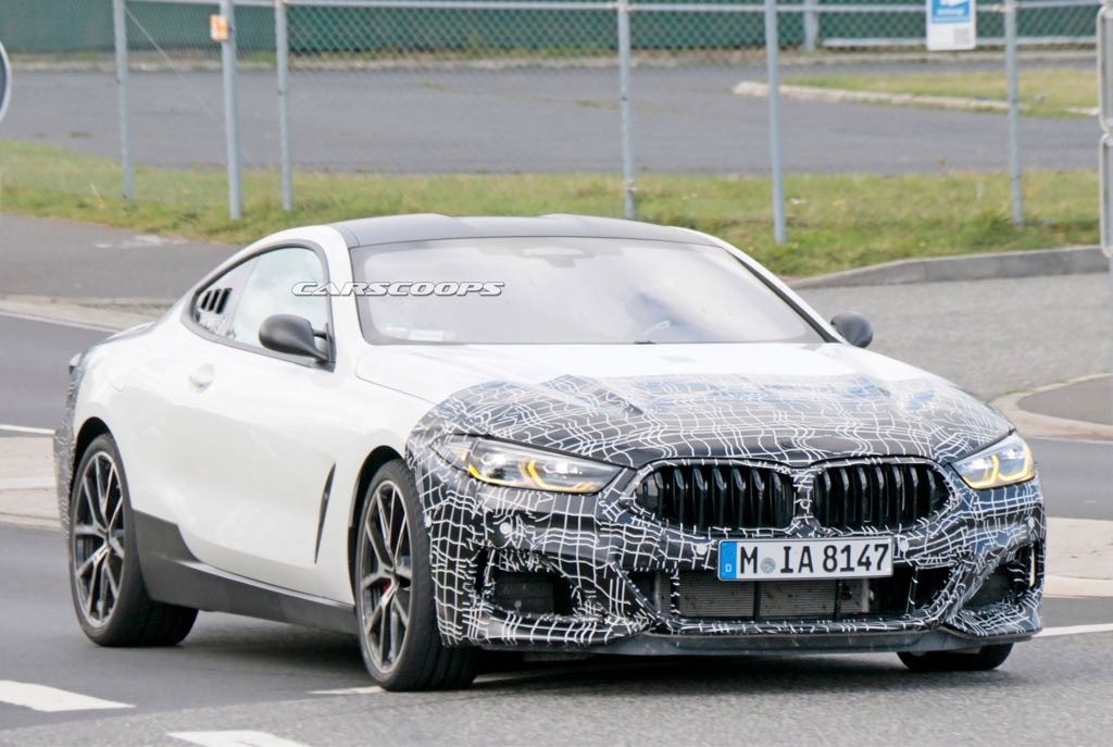 SPY SHOTS: BMW serii 8. Za wcześnie na LCi, wiec co ukrywa BMW?