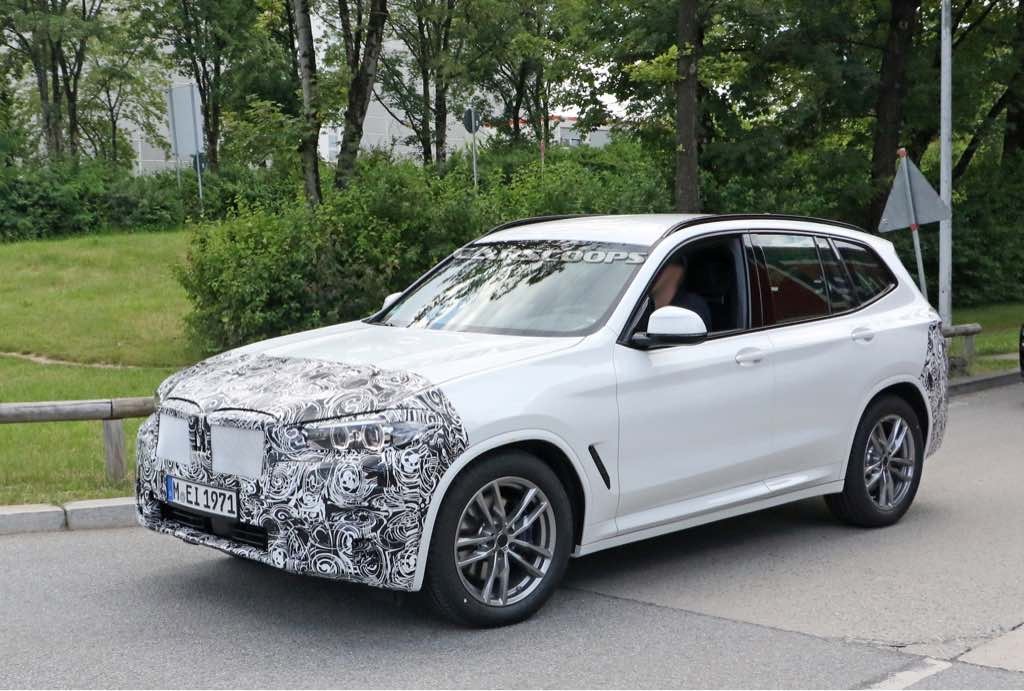 SPY SHOTS: Czas na odświeżenie (LCi) modelu BMW X3 G01 2021