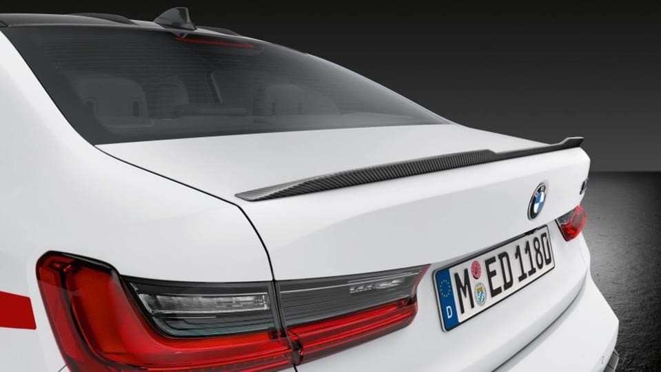 Modele BMW M3 G80 oraz BMW M4 G82 z akcesoriami M Performance Parts