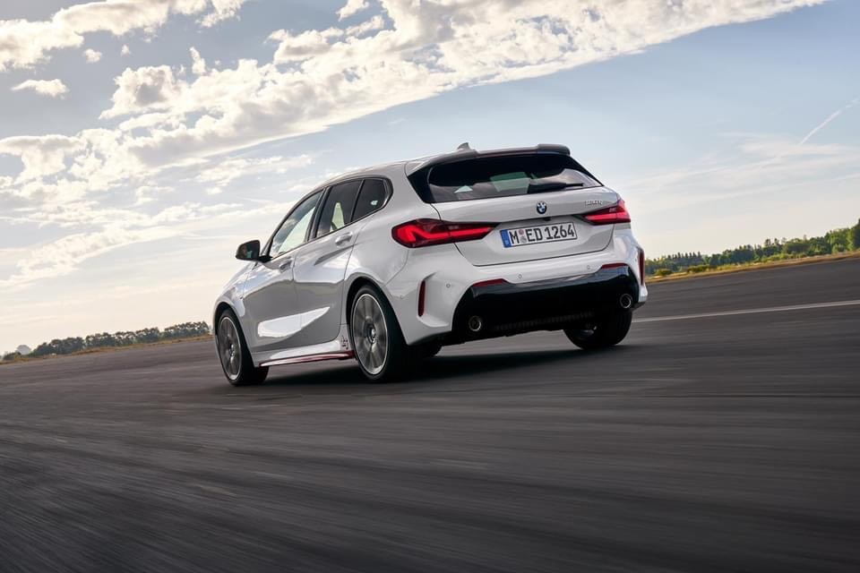 PREMIERA: BMW prezentuje BMW 128ti dysponujący mocą 265KM i 400Nm.