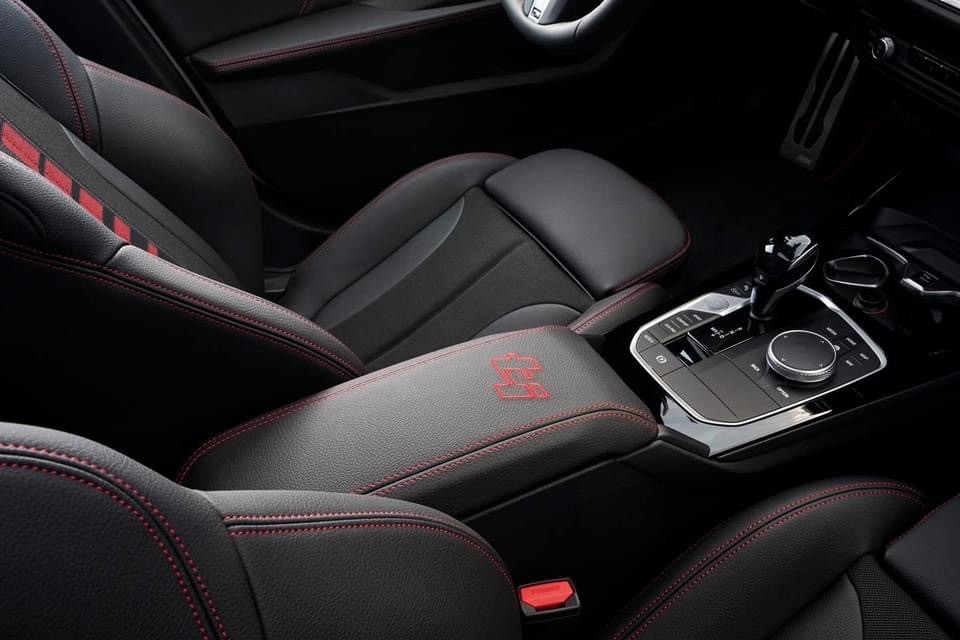 PREMIERA: BMW prezentuje BMW 128ti dysponujący mocą 265KM i 400Nm.