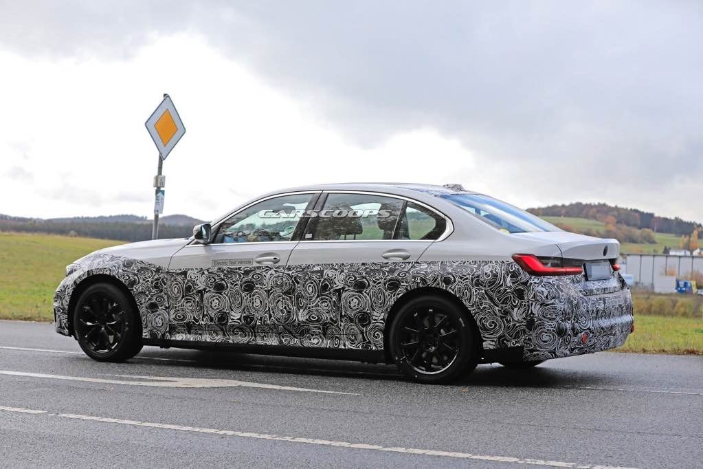 SPY SHOTS: Elektryczne BMW serii 3