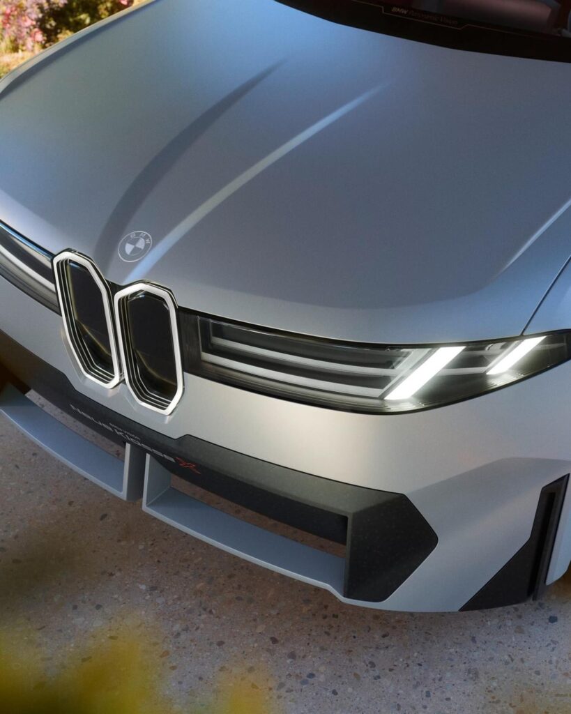 PREMIERA: BMW VISION Neue Klasse X
