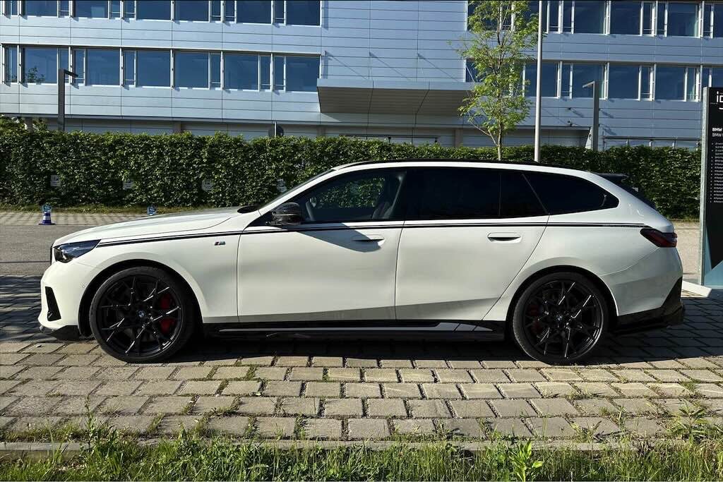 BMW i5 z pakietem M Performance