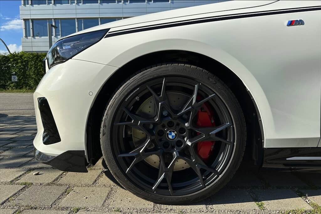 BMW i5 z pakietem M Performance