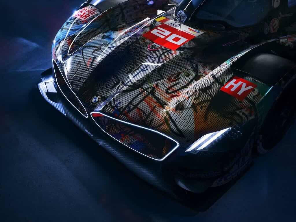 Julie Mehretu świętuje swoją światową premierę BMW Art Car w Centre Pompidou w Paryżu