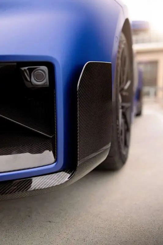 BMW M2 G87: Kwintesencja Sportowej Jazdy z Akcesoriami M Performance