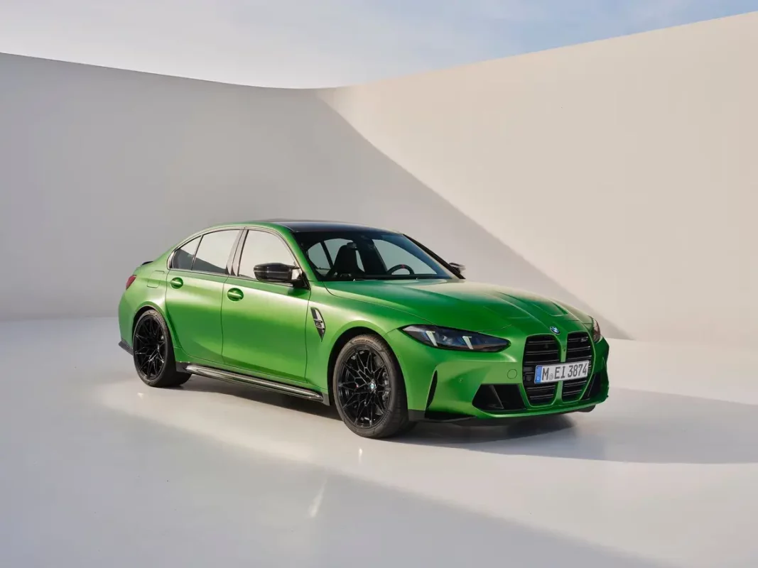 BMW M3 Sedan: Nowa Generacja – Moc, Design i Technologia