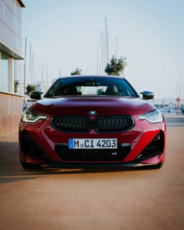 Odświeżenie modelowe: BMW serii 2 na rok 2024 dostaje nowe wnętrze i nową technologię