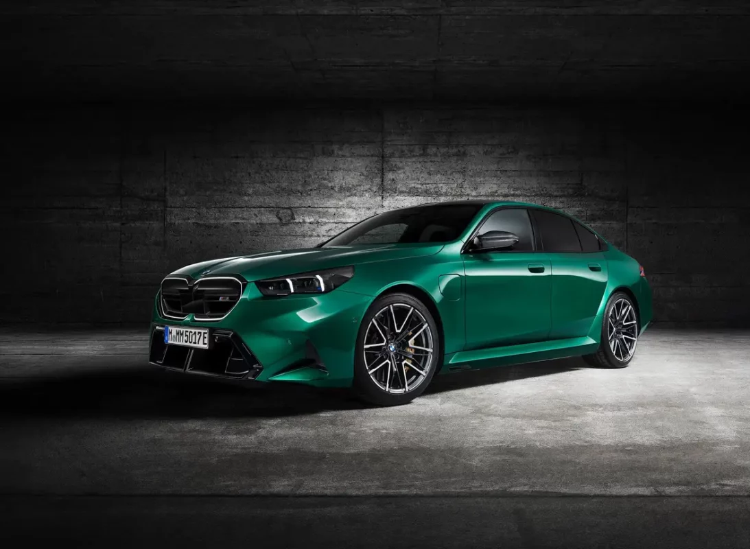ŚWIATOWA PREMIERA: Nowe BMW M5 2025 🔥