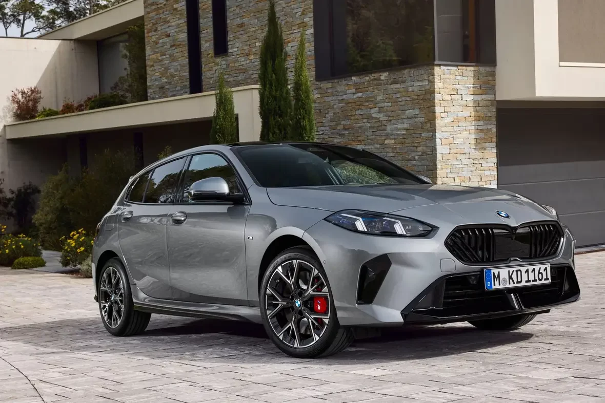 ŚWIATOWA PREMIERA: BMW serii 1 z nowym wyglądem przedniego grilla