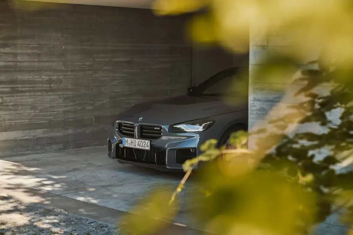 Odświeżenie BMW M2 G87: najmniejszy model M dostaje więcej mocy i kolory na rok 2024