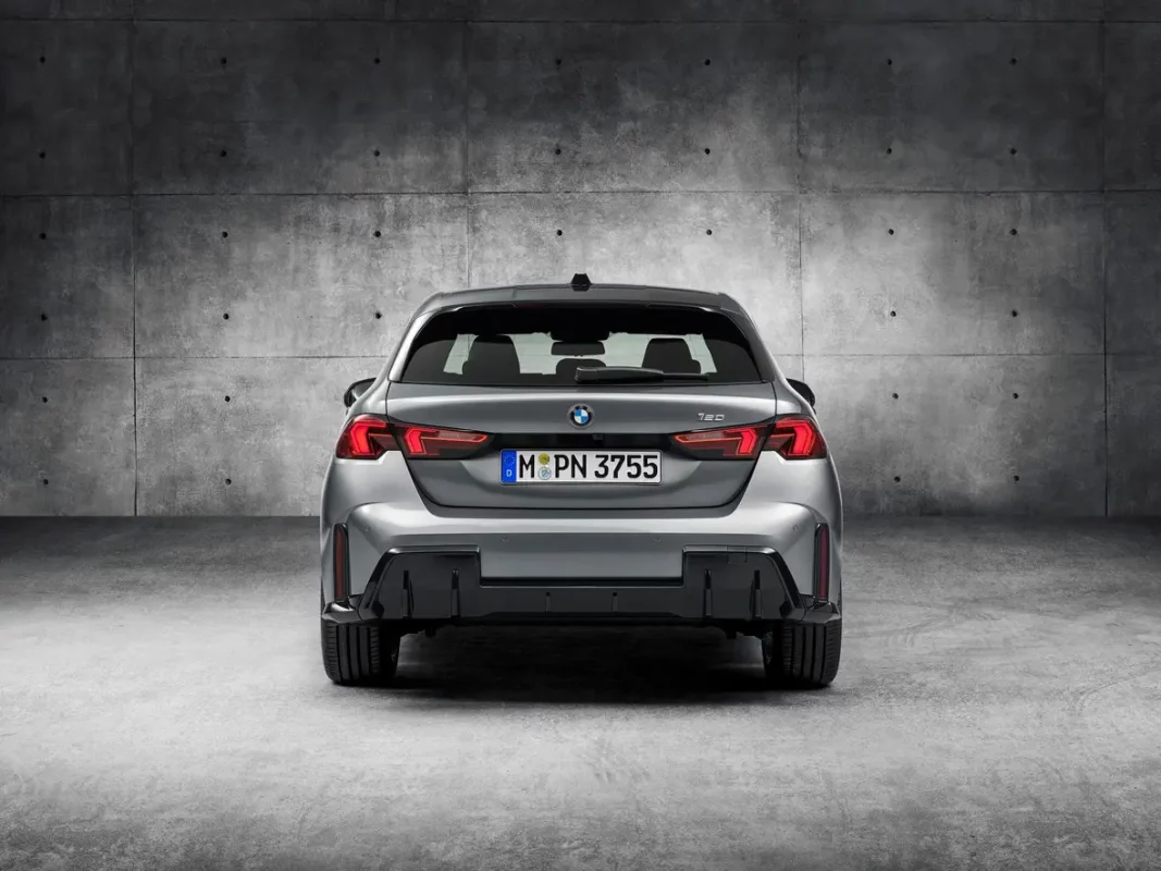 ŚWIATOWA PREMIERA: BMW serii 1 z nowym wyglądem przedniego grilla