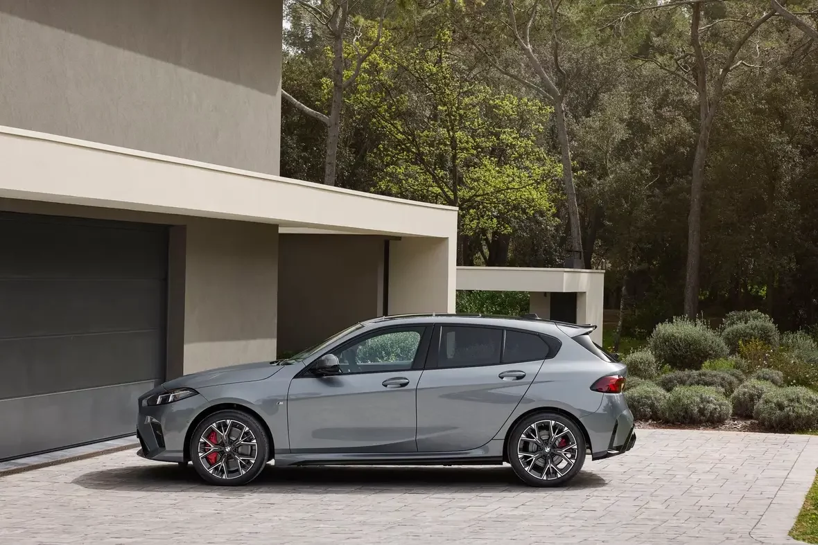 ŚWIATOWA PREMIERA: BMW serii 1 z nowym wyglądem przedniego grilla