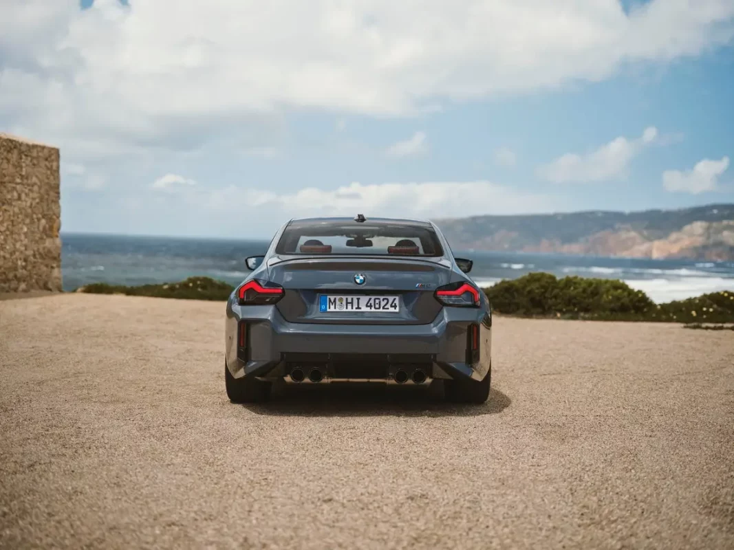 Odświeżenie BMW M2 G87: najmniejszy model M dostaje więcej mocy i kolory na rok 2024