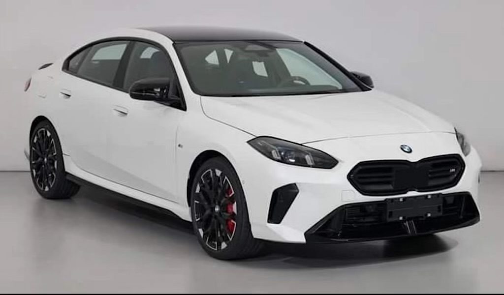 Wyciekły zdjęcia: BMW 2 Gran Coupe 2025