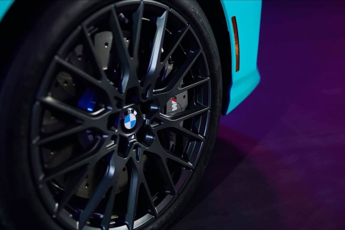 Nowe BMW M235 Gran Coupe 2025 F74 w kolorze Borusan Blue