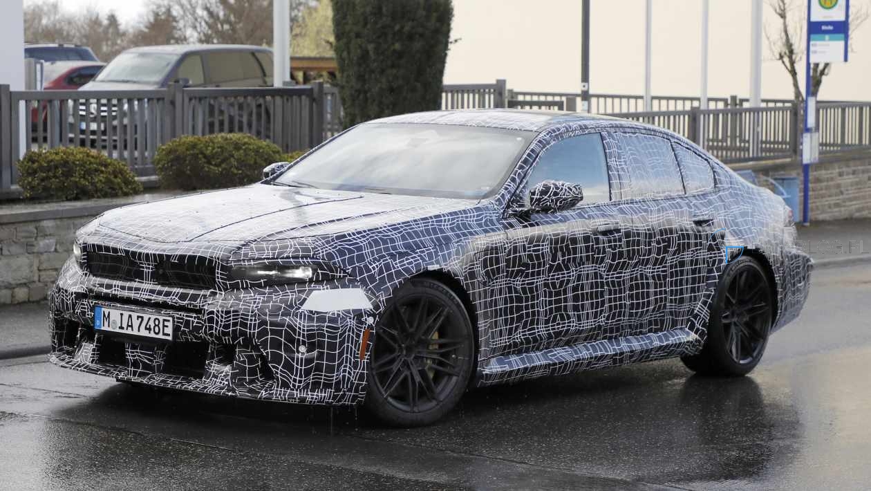 BMW M5 2027: Ekscytujący lifting inspirowany Neue Klasse!