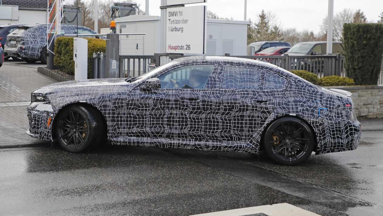 BMW M5 2027: Ekscytujący lifting inspirowany Neue Klasse!