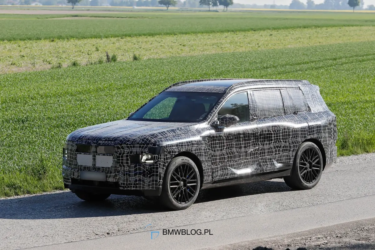 Nowe BMW X7 2027: design Neue Klasse, V8 i elektryczne iX7