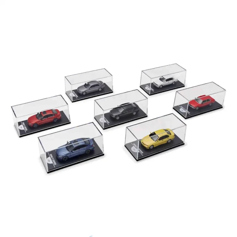 BMW Collector Car Edition - 50 Jahre BMW 3er - 7 Modelle in 1:64 80415B91F71
