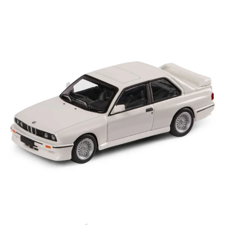 BMW Miniatura M13 E30 biały - 1:64 80425B5F650