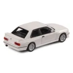 BMW Miniatura M13 E30 biały - 1:64 80425B5F650