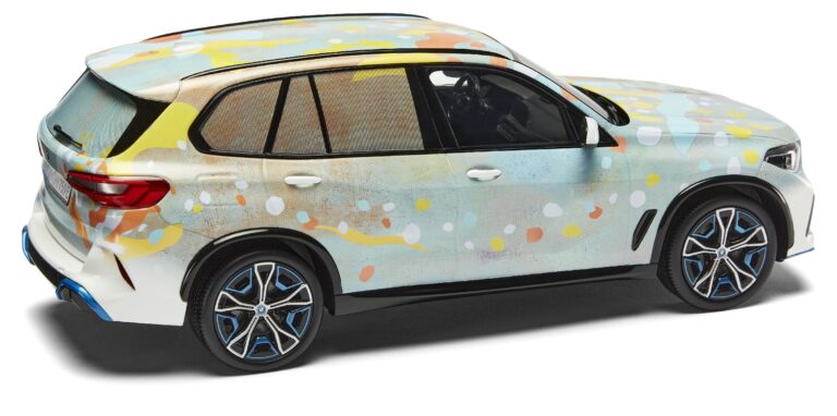 BMW IX5 Hydrogen Art-Basel 2025 Art Car by Alvaro Barrington 1:18 BMW Collection 80435B6D532