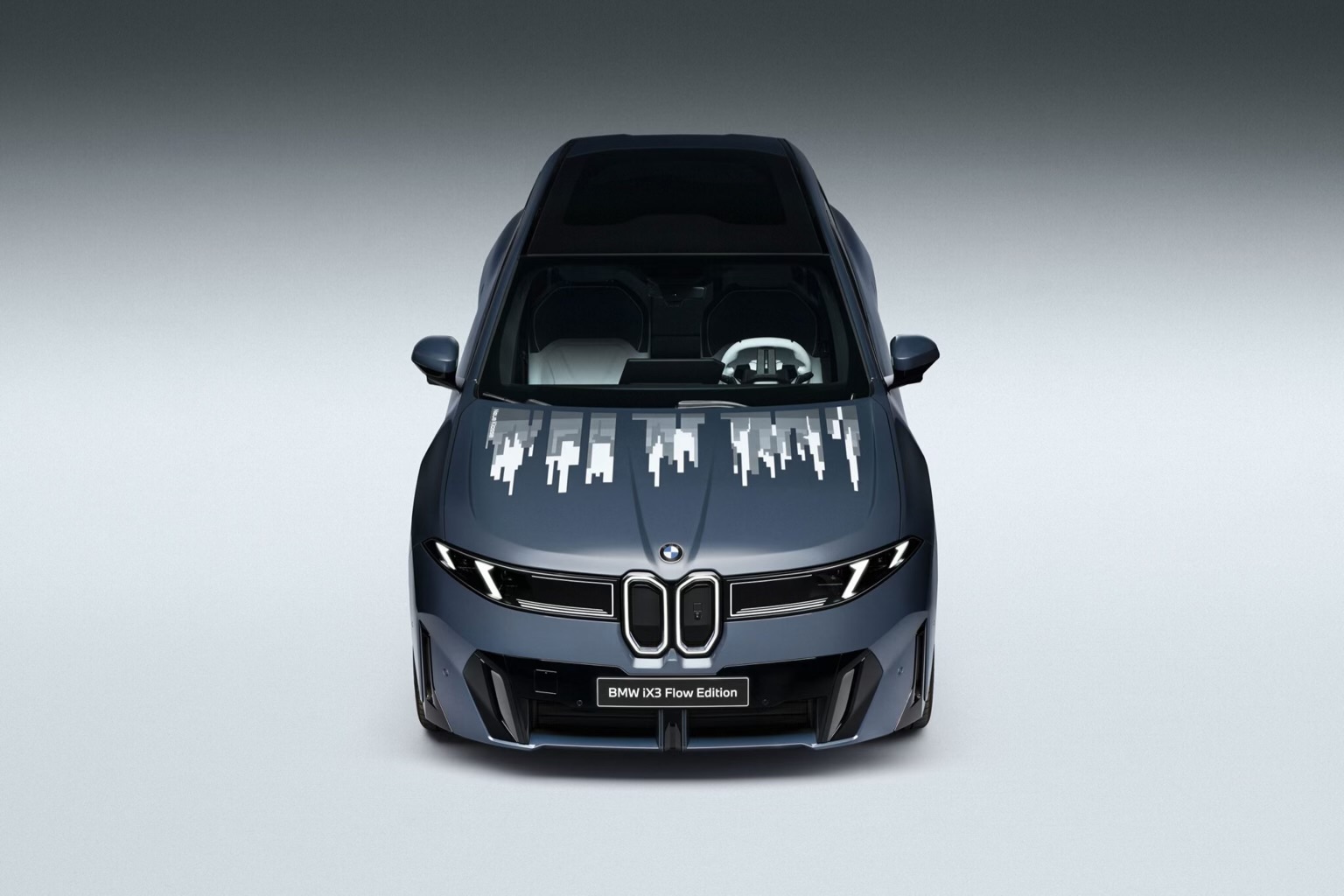 BMW iX3 Flow Edition: Kolor nadwozia na żądanie. E Ink wchodzi do gry