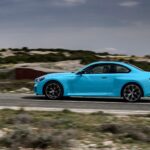 BMW M2 xDrive (2026) oficjalnie. Ma 480 KM i miażdży osiągami