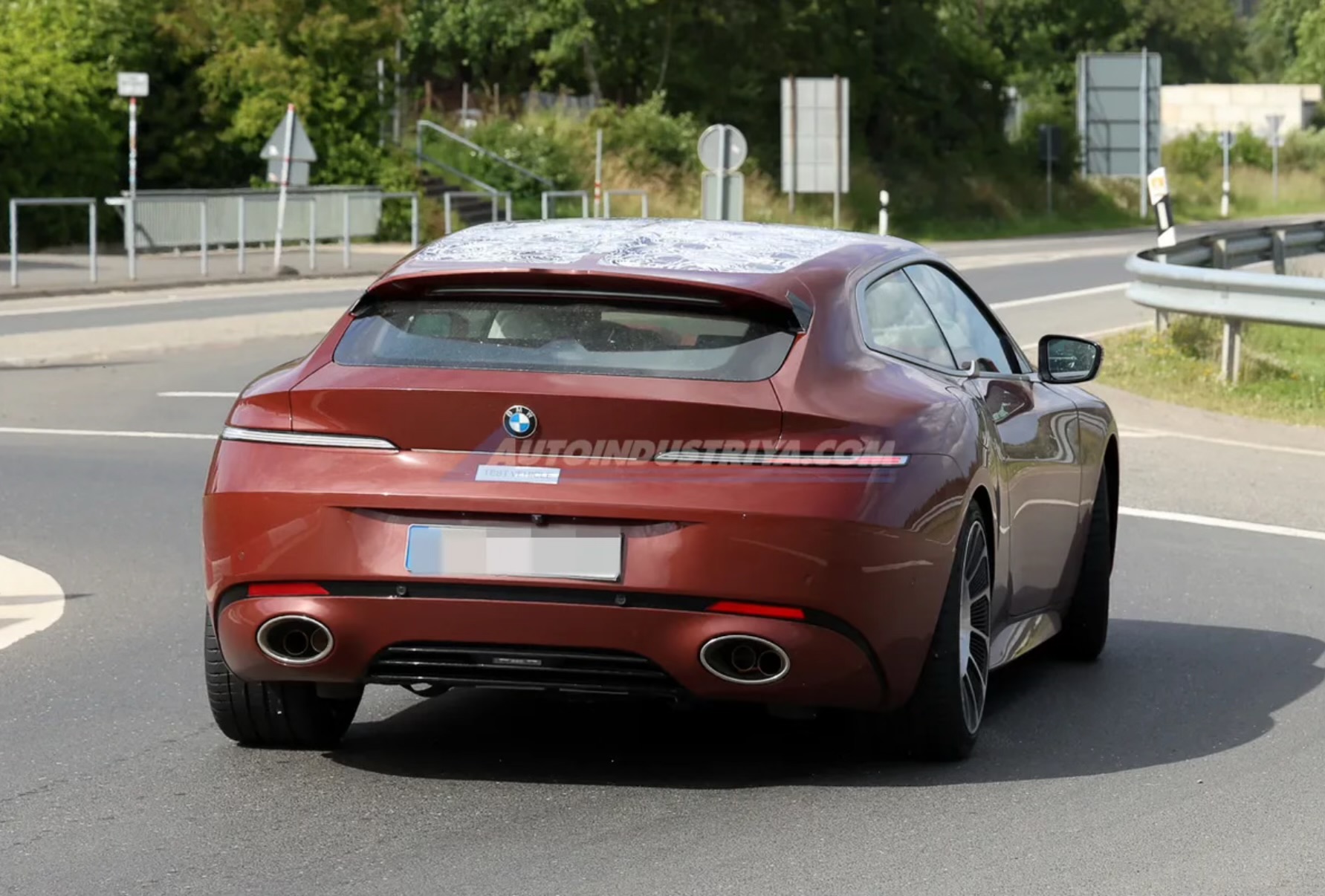 BMW Speedtop bez kamuflażu. To BMW kosztuje ponad 500 000 euro