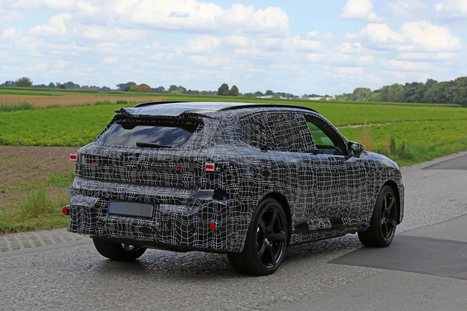 Elektryczne BMW X5 M (G95)? Spokojnie, wersja spalinowa żyje!